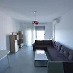 Apt Sarande Σαράντα
