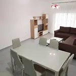 Ξενοδοχείο με διαμερίσματα Apt Sarande 3*