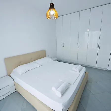 Aparthotel Apt Sarande *