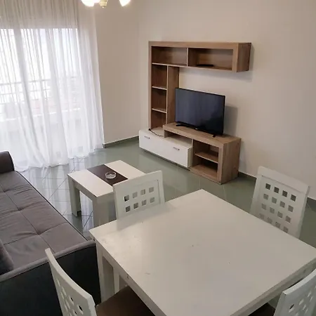 Apt Sarande *