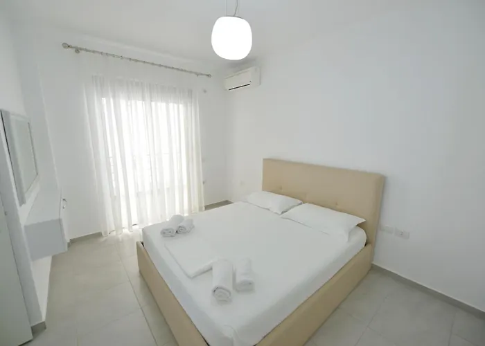 Apt Sarande 3* Sarandë