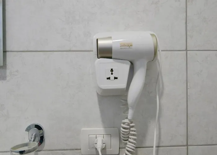 アパートホテル Apt Sarande