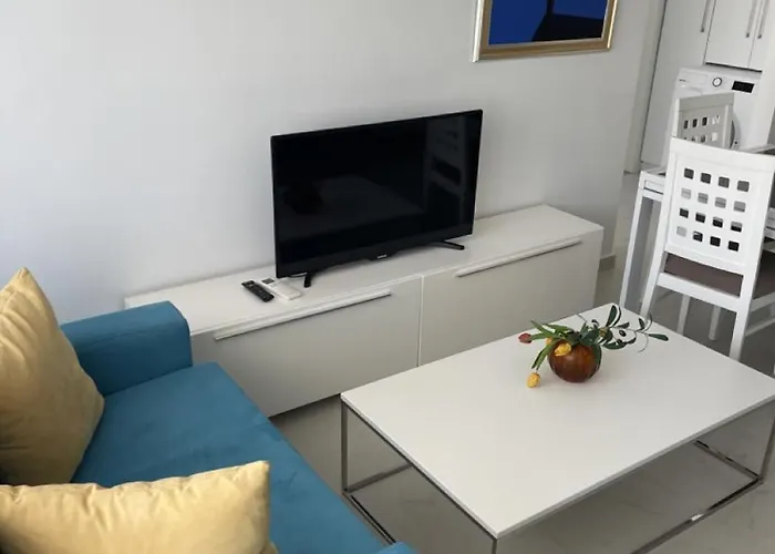 Apt Sarande Sarandë