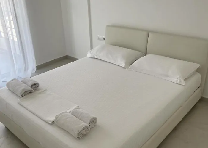Apt Sarande 3* Sarandë
