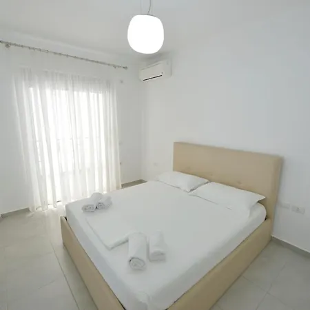 Apt Sarande 3* Sarandë