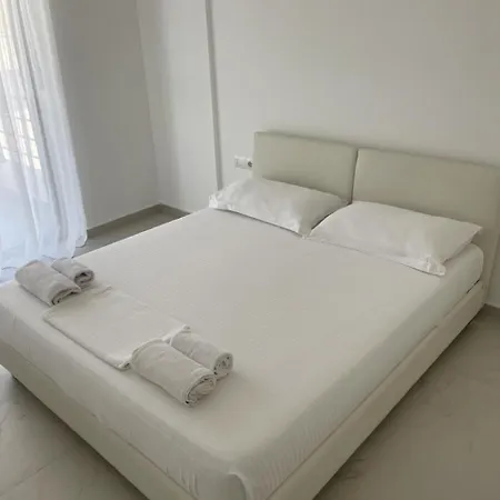 Apt Sarande 3* Sarandë