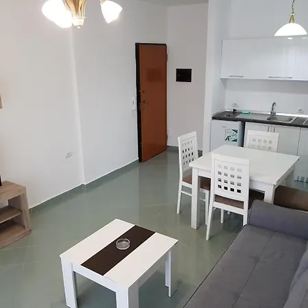 Apt Sarande Sarandë